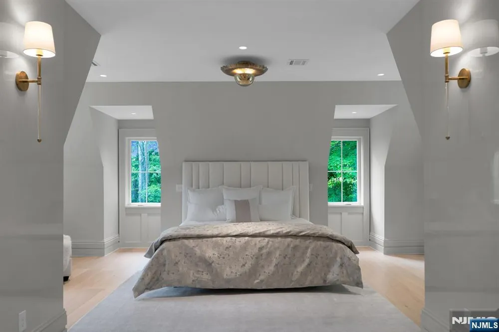 171 Campbell Road Far Hills, NJ 07931