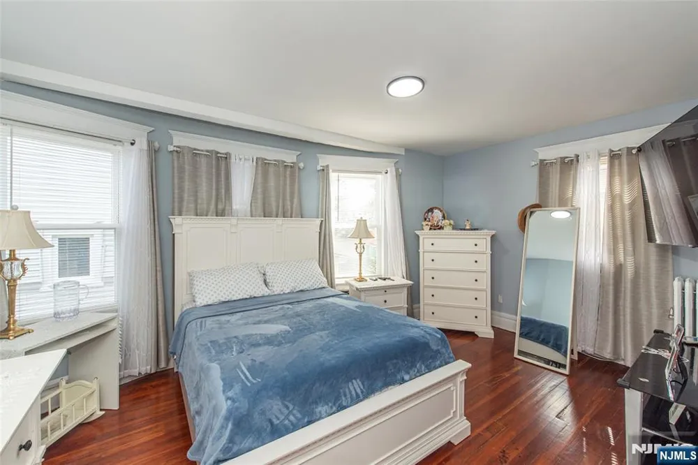 191 Smith Street Newark, NJ 07106
