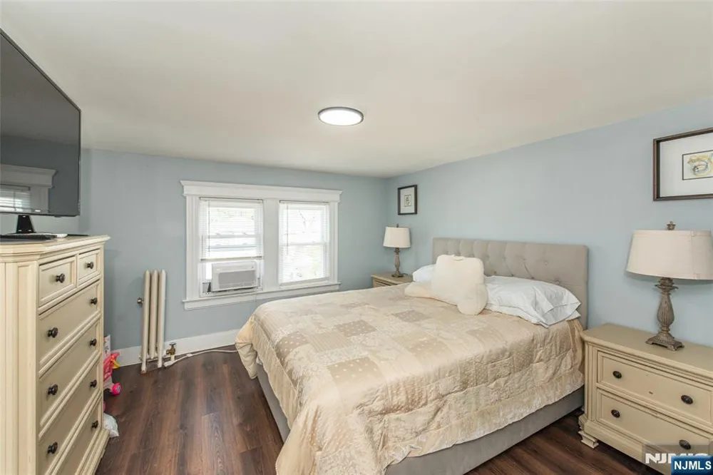 191 Smith Street Newark, NJ 07106