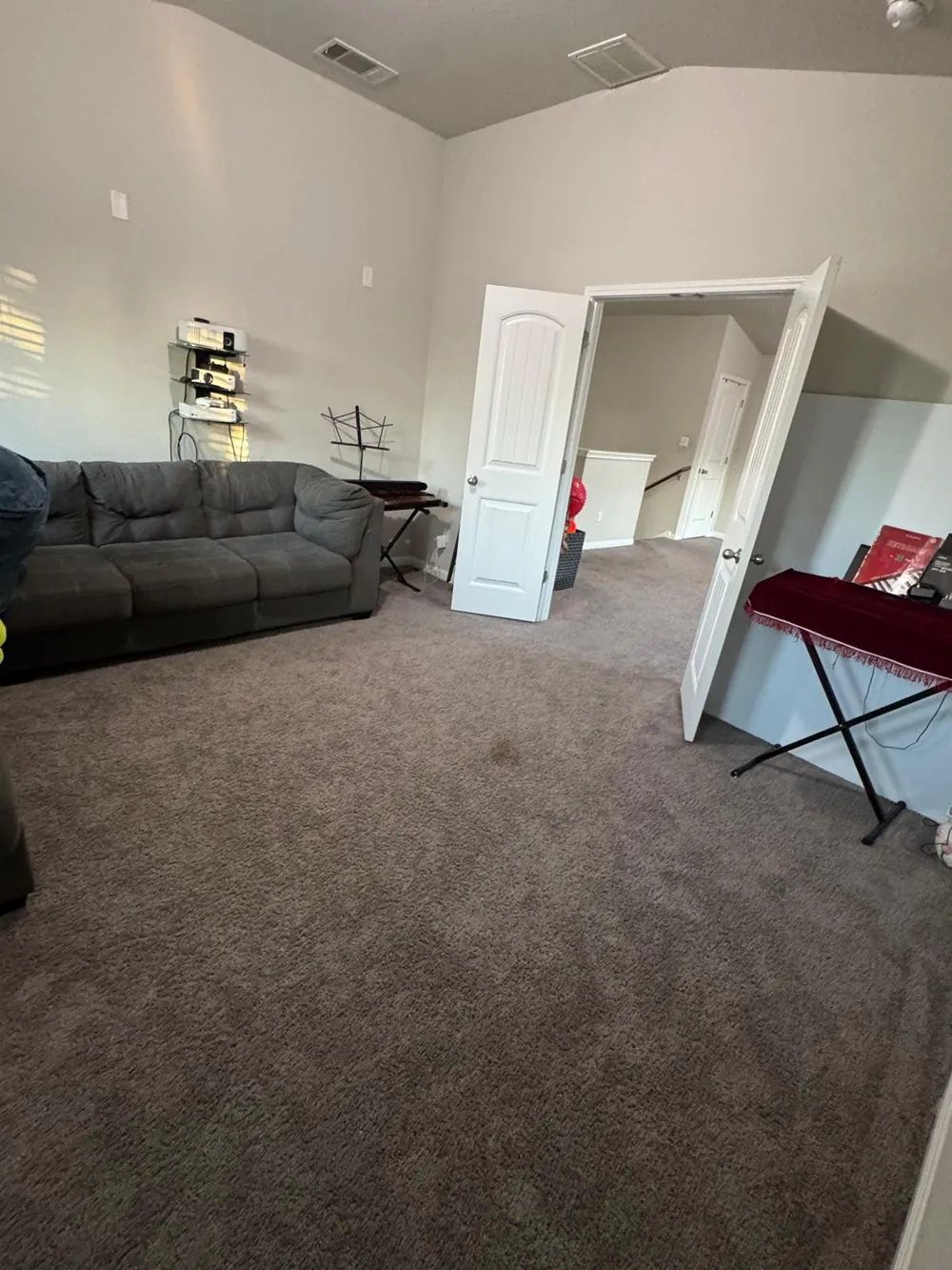 1052 Myrna Bend Leander, TX 78641