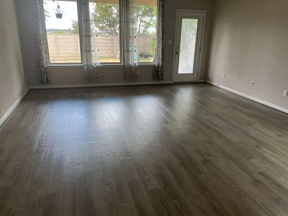 1052 Myrna Bend Leander, TX 78641