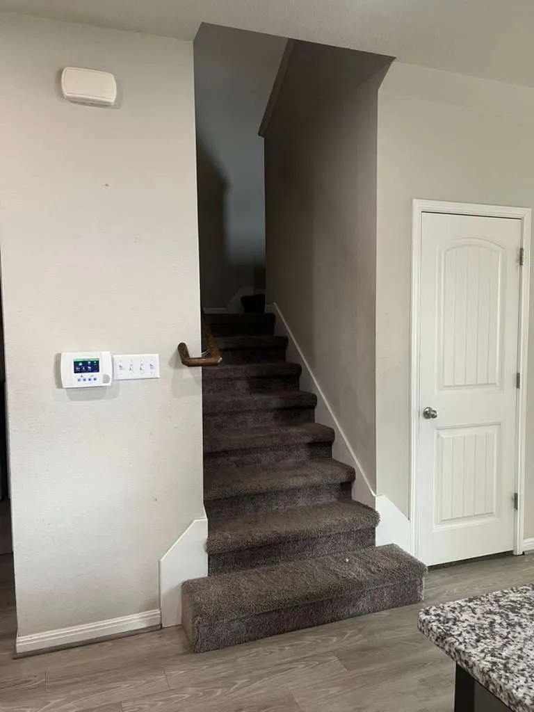 1052 Myrna Bend Leander, TX 78641