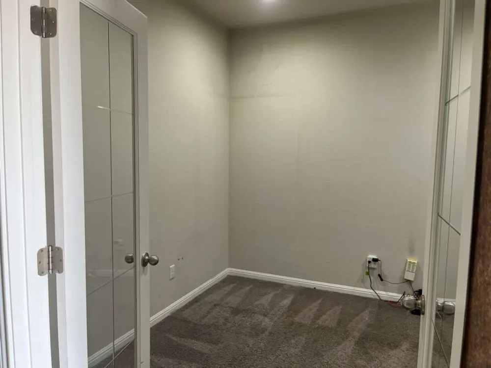 1052 Myrna Bend Leander, TX 78641