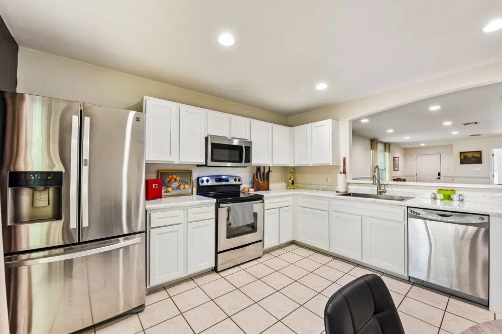 170 Kates Cove Buda, TX 78610