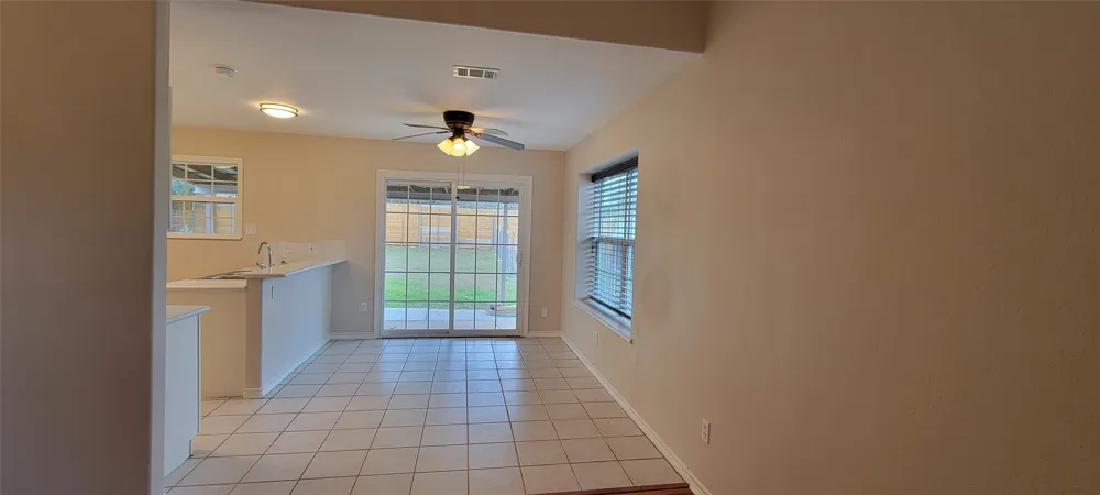195 Cardinal Drive Paige, TX 78659
