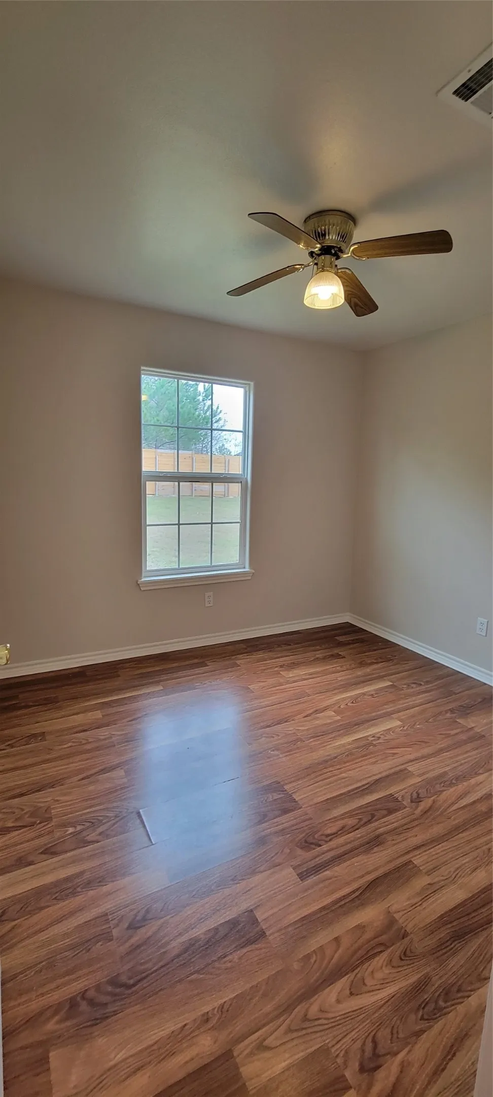 195 Cardinal Drive Paige, TX 78659