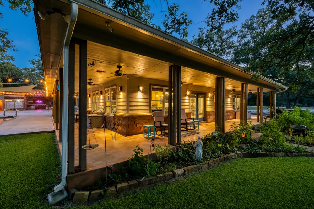 1474 County Road B Lexington, TX 78947