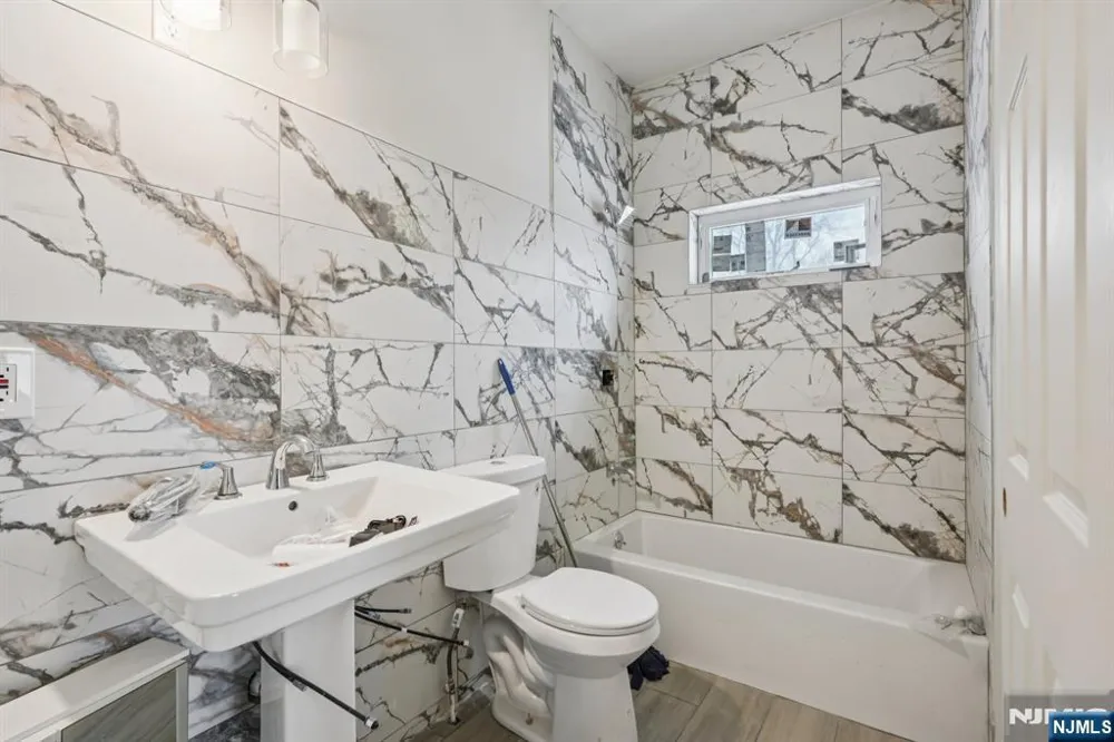 109 Monmouth Avenue Wayne, NJ 07470