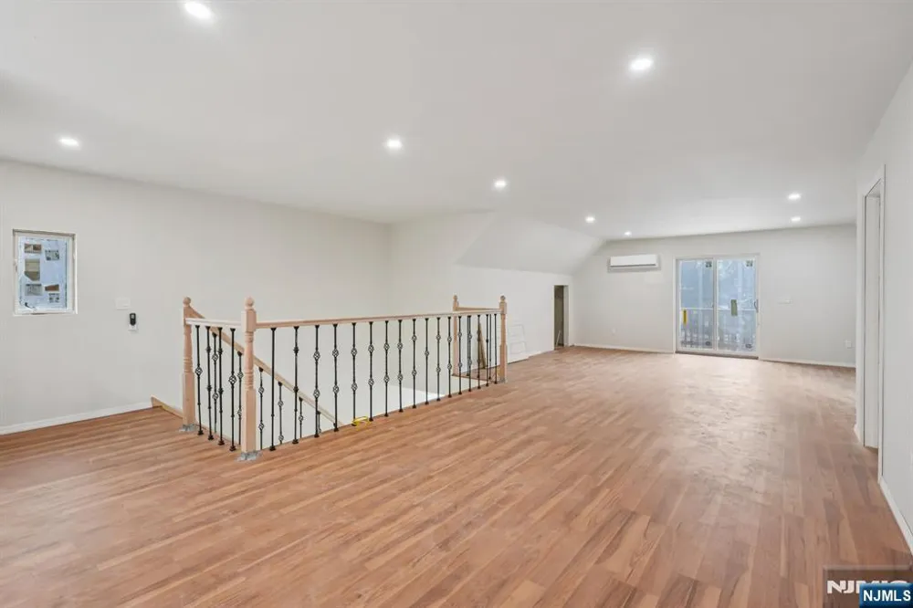109 Monmouth Avenue Wayne, NJ 07470