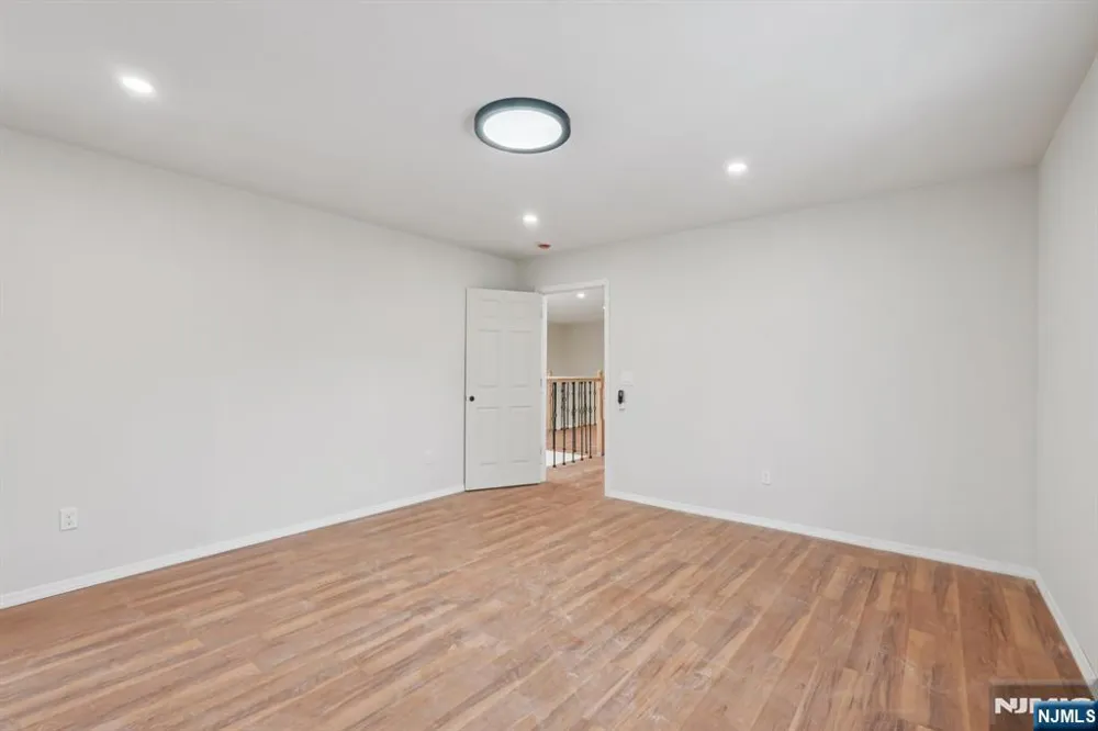 109 Monmouth Avenue Wayne, NJ 07470