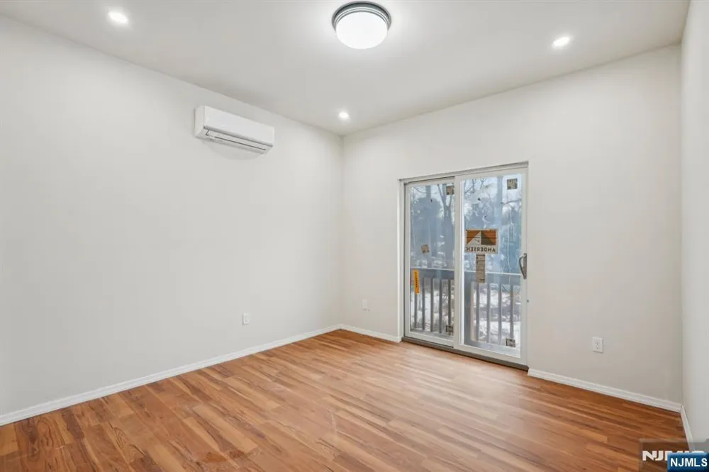 109 Monmouth Avenue Wayne, NJ 07470