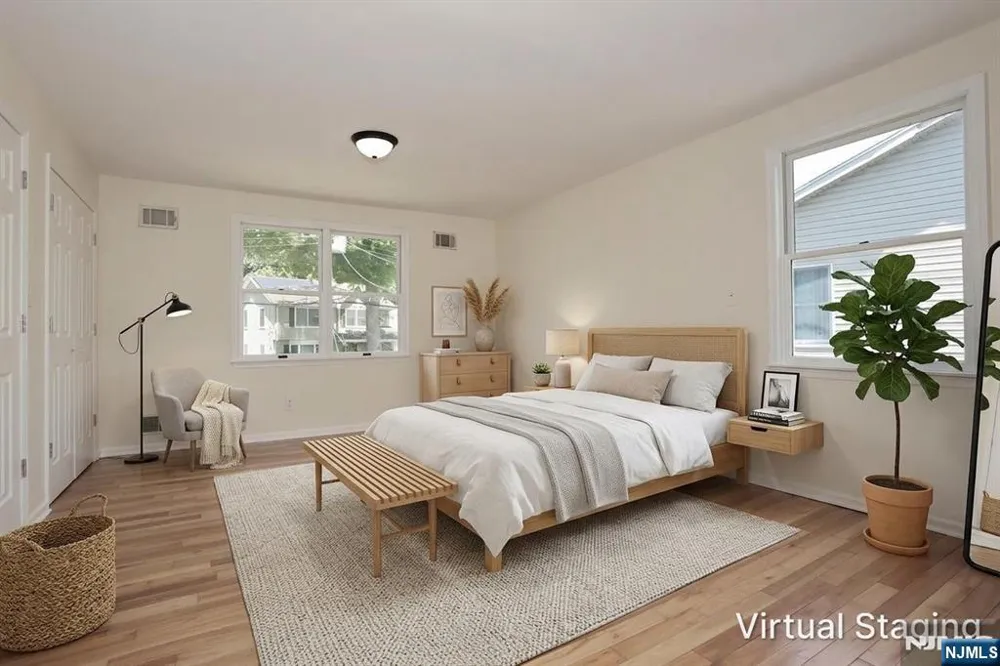 48 Momar Drive Bergenfield, NJ 07621