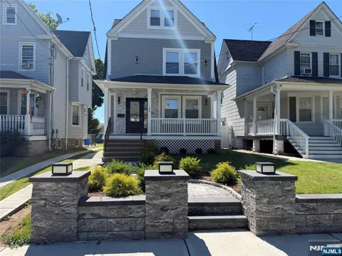 139 Weaver Avenue