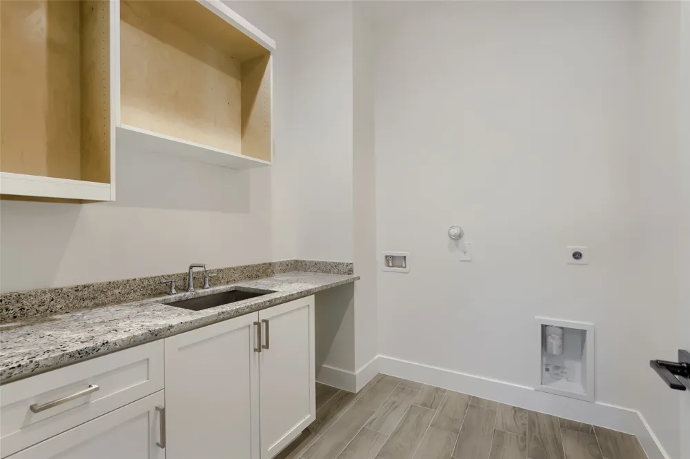 7 Denbury Glen San Antonio, TX 78257