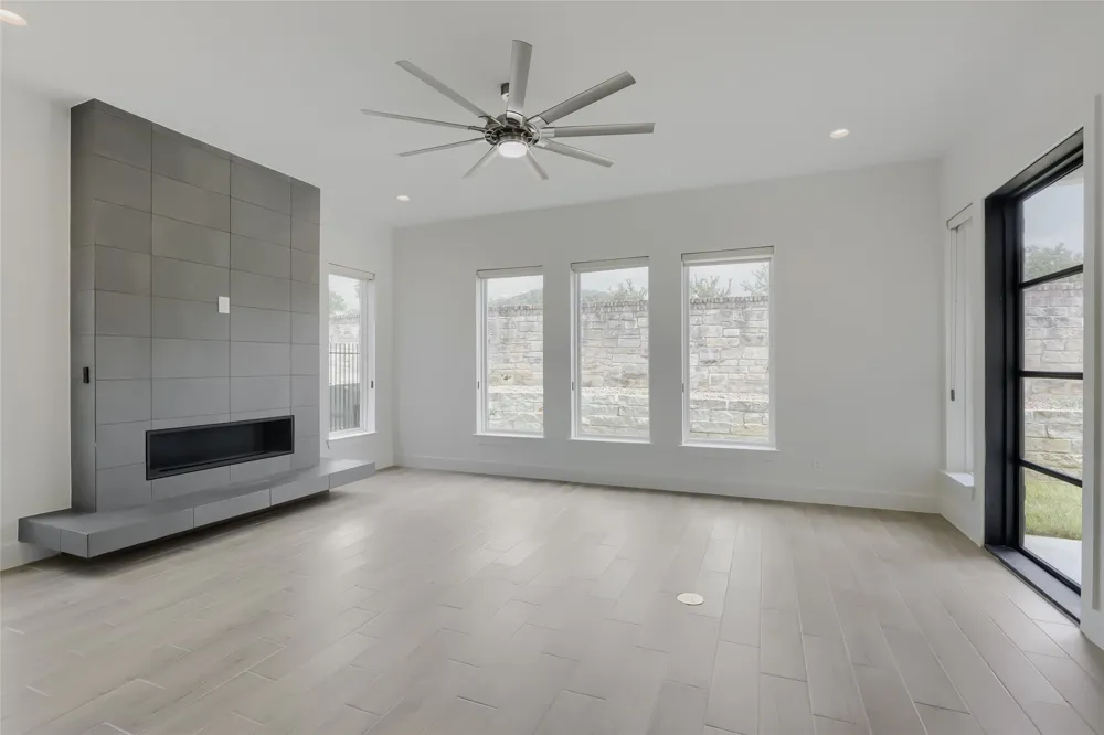 7 Denbury Glen San Antonio, TX 78257