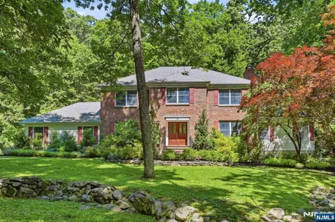 50 Ponderosa Place