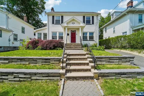 34 Cypress Street