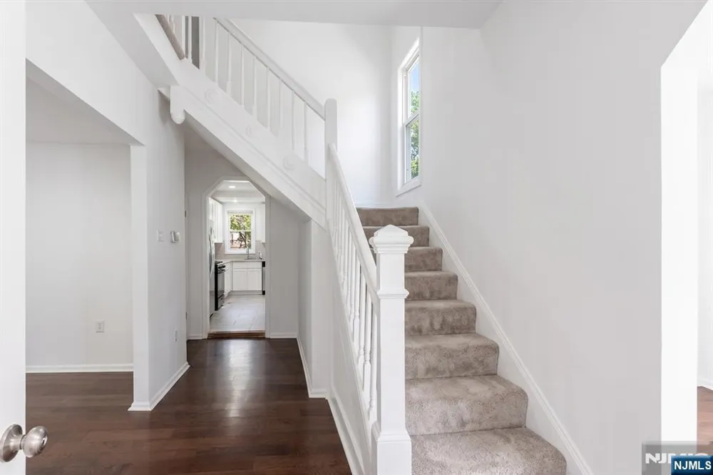 158 Clinton Street East Orange, NJ 07018