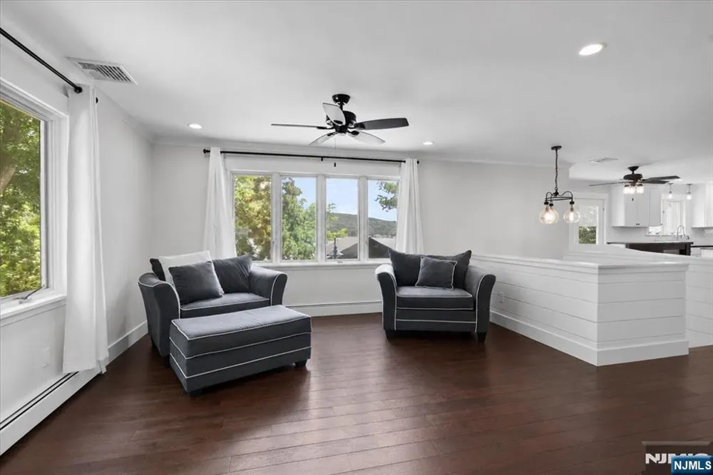 19 Somerville Road West Milford, NJ 07421