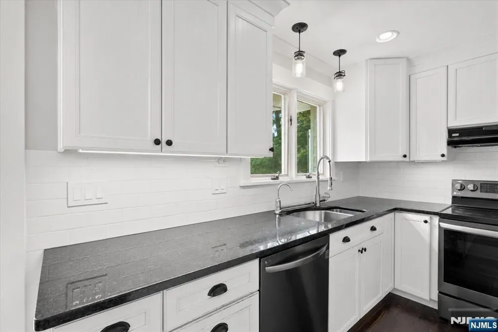 19 Somerville Road West Milford, NJ 07421