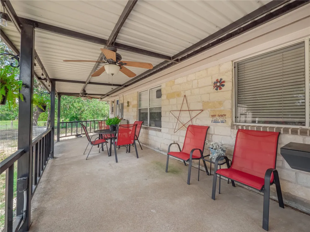 1650 County Road 439 Thorndale, TX 76577