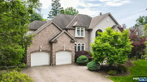 6 Maplewood Road