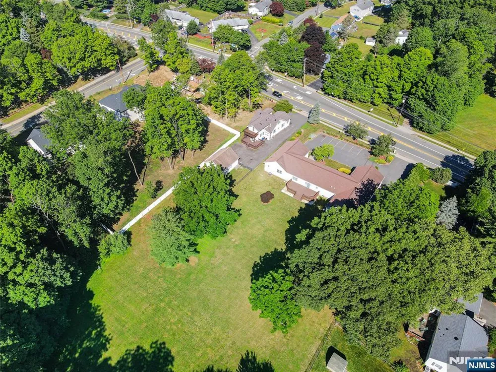 1093 Littleton Road Morris Plainsugh, NJ 07950