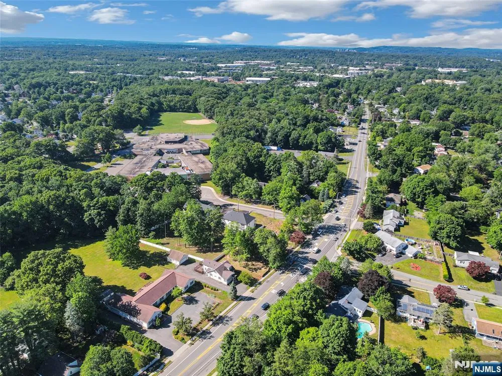 1093 Littleton Road Morris Plainsugh, NJ 07950