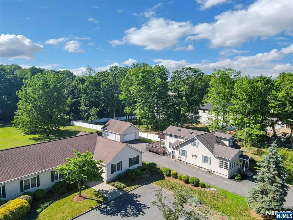 1093 Littleton Road Morris Plainsugh, NJ 07950