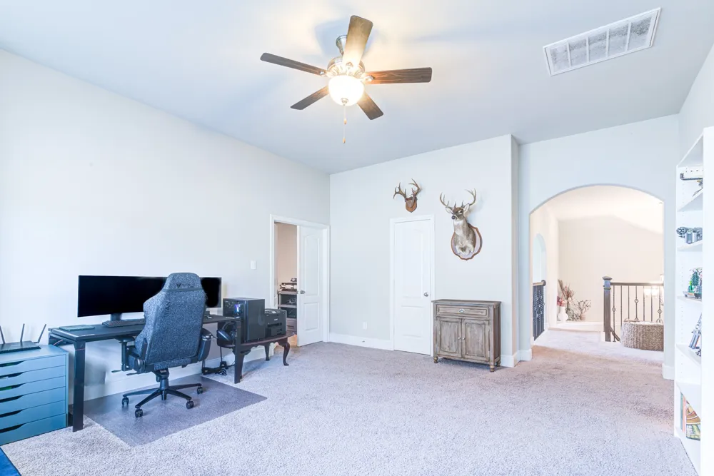 613 East Fork Webster, TX 77598