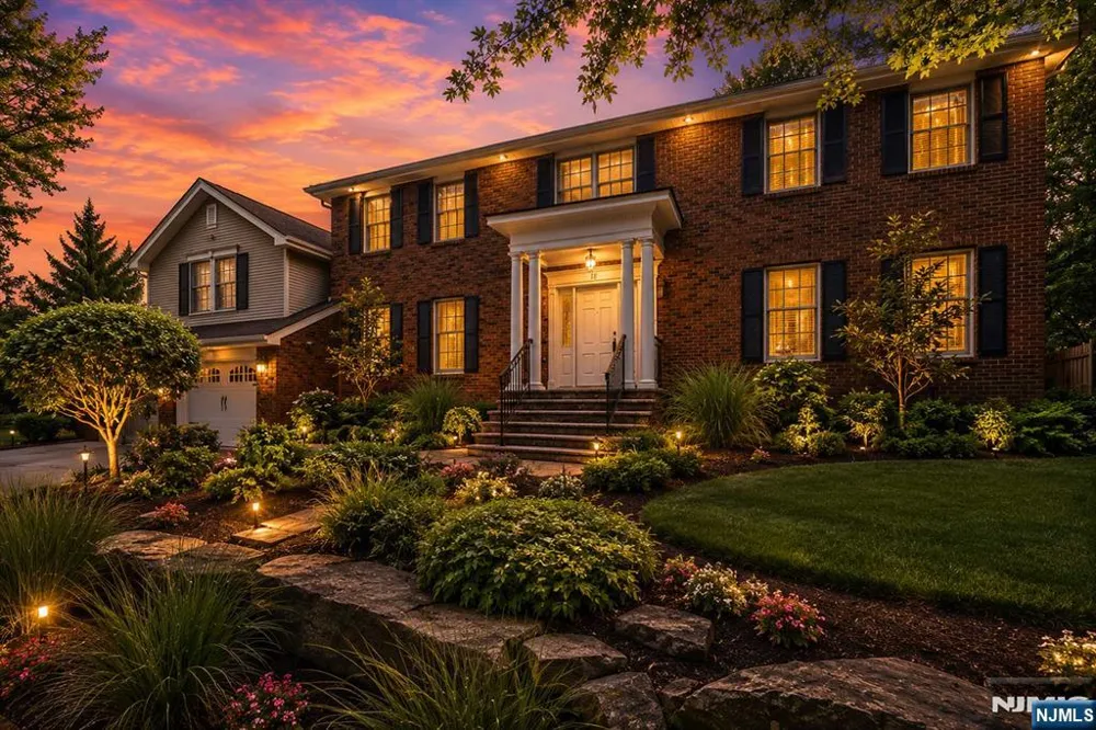 18 Monument Lane Alpine, NJ 07620