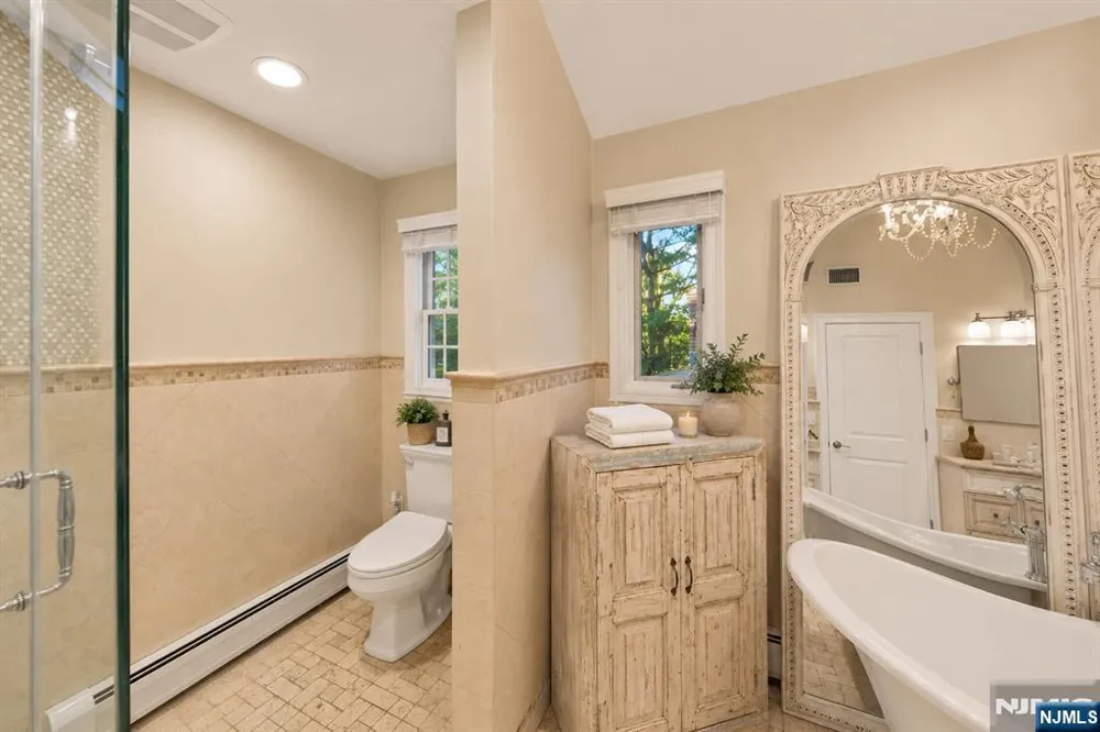 18 Monument Lane Alpine, NJ 07620