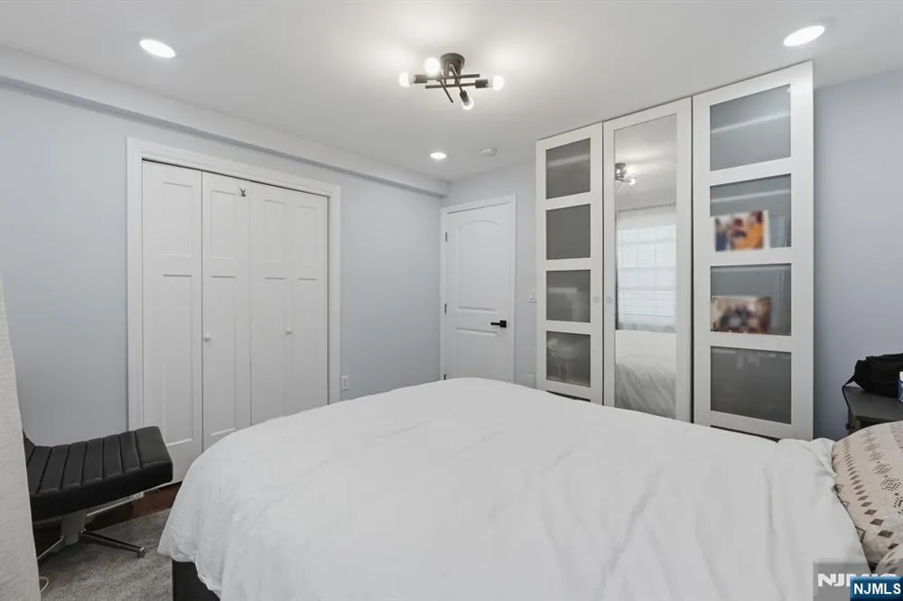 440 Alder Street Lyndhurst, NJ 07071