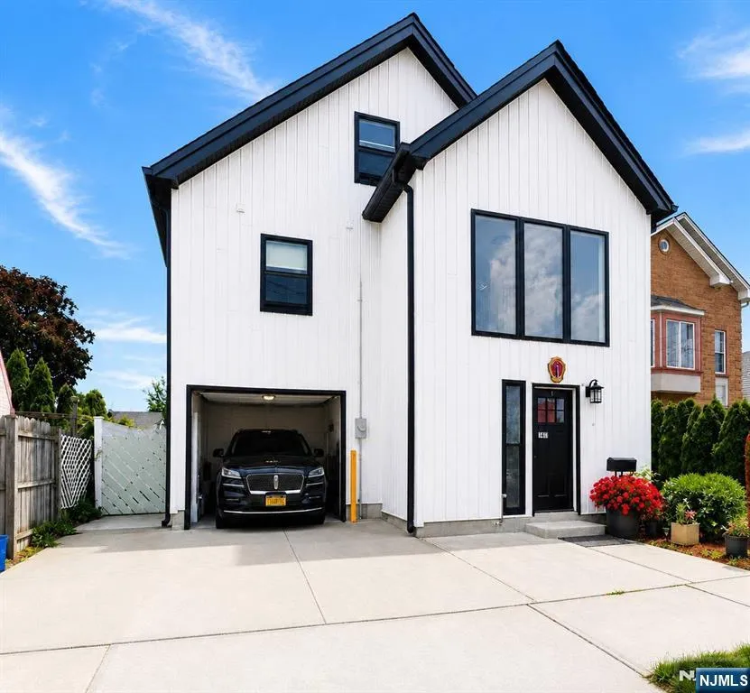 440 Alder Street Lyndhurst, NJ 07071
