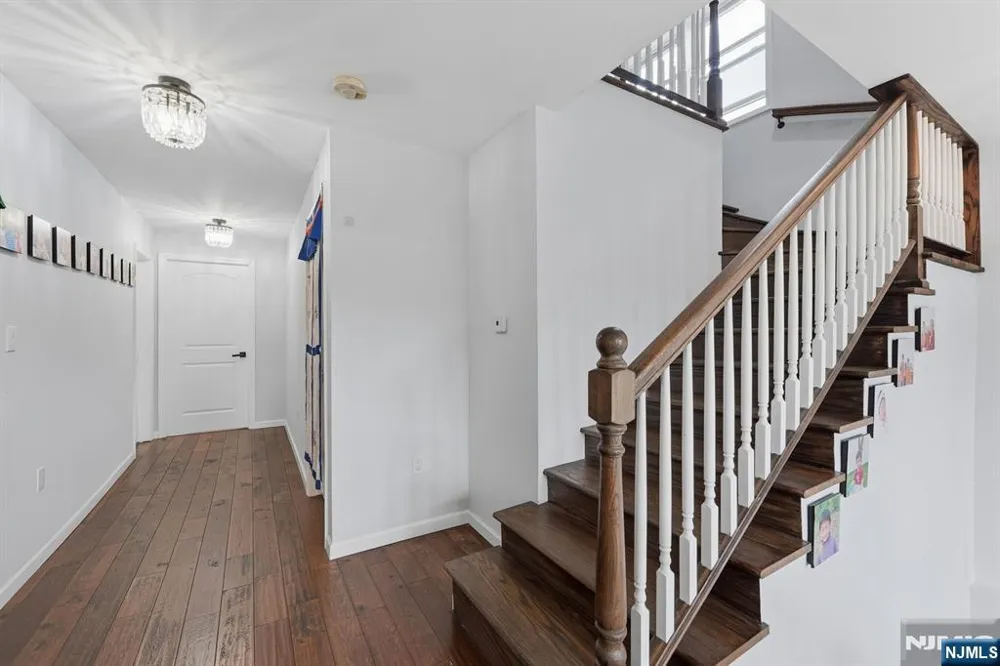 440 Alder Street Lyndhurst, NJ 07071