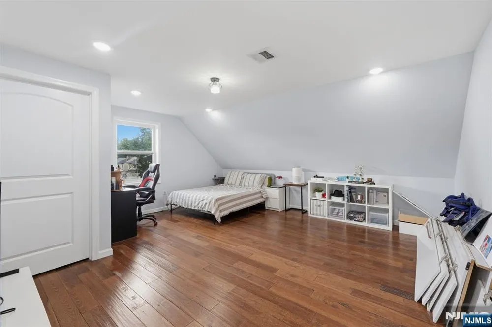 440 Alder Street Lyndhurst, NJ 07071