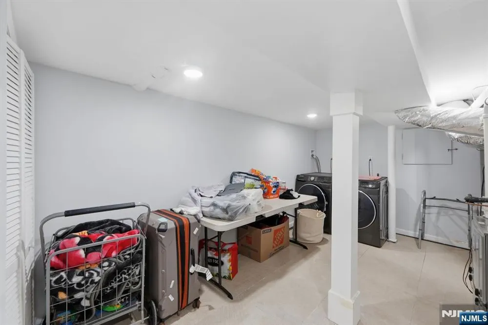 440 Alder Street Lyndhurst, NJ 07071