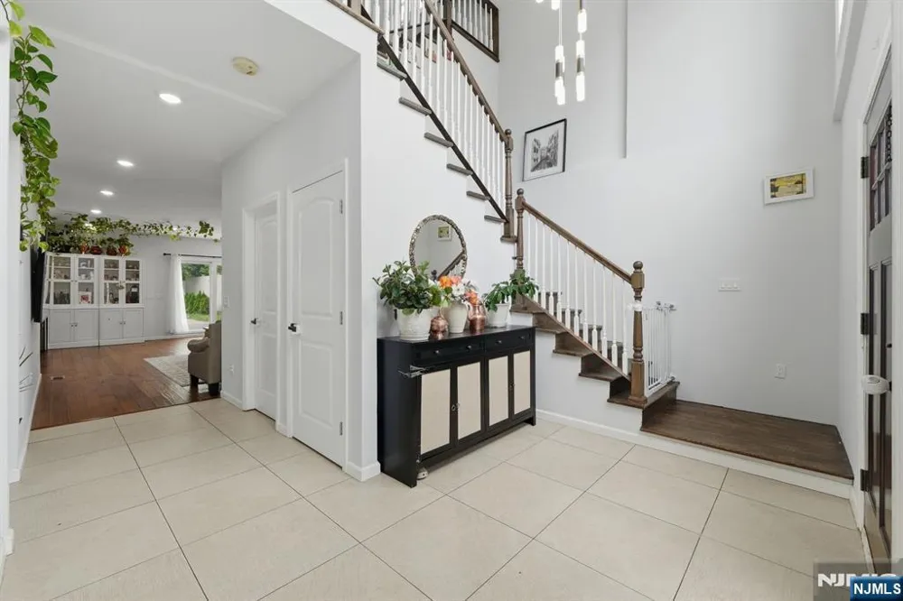 440 Alder Street Lyndhurst, NJ 07071