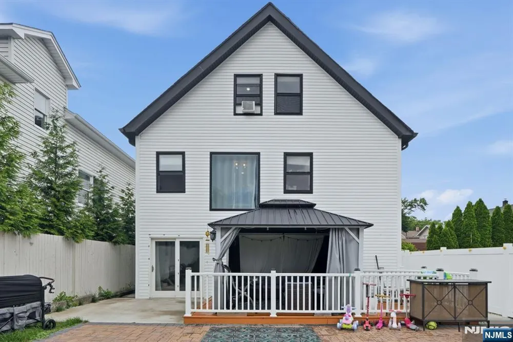 440 Alder Street Lyndhurst, NJ 07071