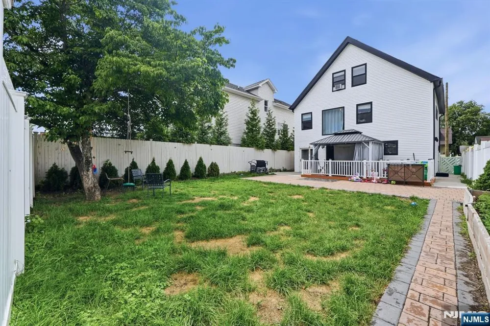 440 Alder Street Lyndhurst, NJ 07071