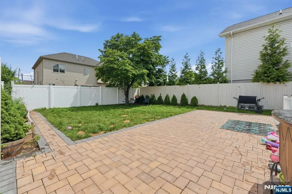 440 Alder Street Lyndhurst, NJ 07071