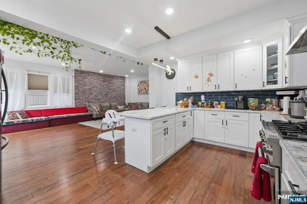440 Alder Street Lyndhurst, NJ 07071