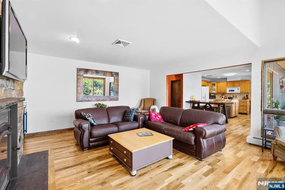 177 High Crest West Milford, NJ 07480