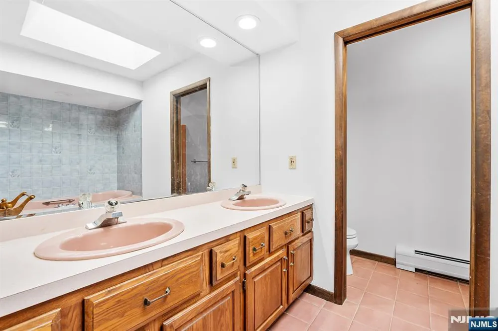 177 High Crest West Milford, NJ 07480