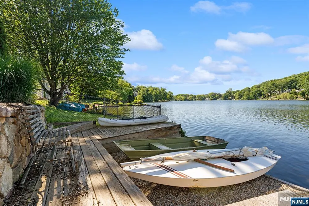 177 High Crest West Milford, NJ 07480