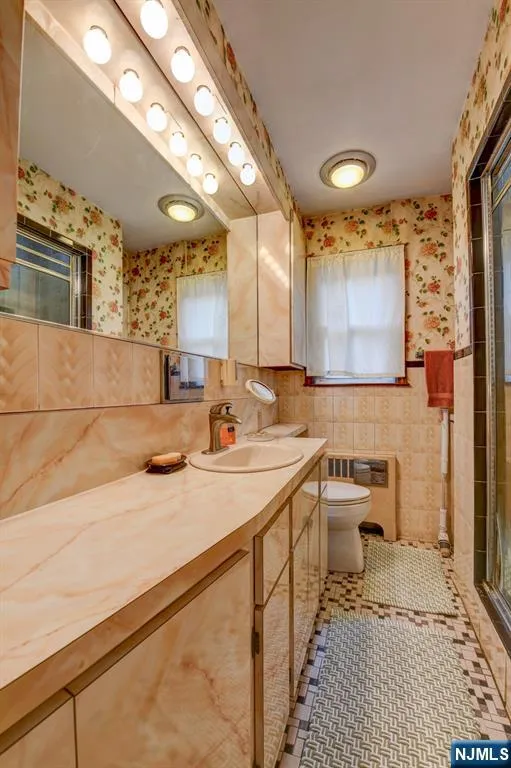 147 Field Avenue Hasbrouck Heights, NJ 07604