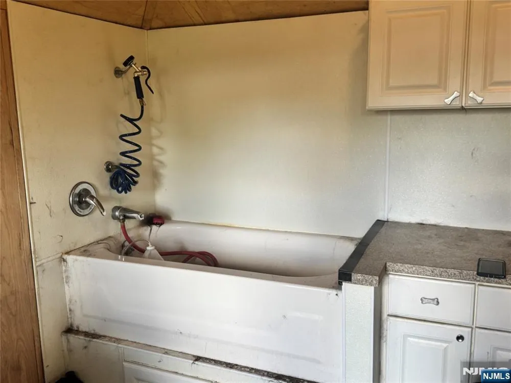 147 Field Avenue Hasbrouck Heights, NJ 07604