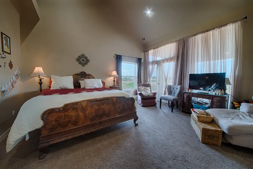 421 Chimney Cove Drive Marble Falls, TX 78654