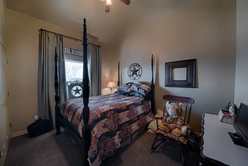 421 Chimney Cove Drive Marble Falls, TX 78654