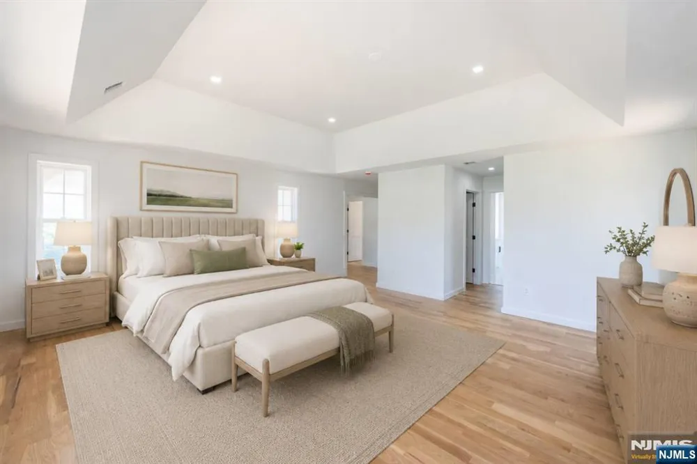 9 Emerald Drive Hamburg, NJ 07419